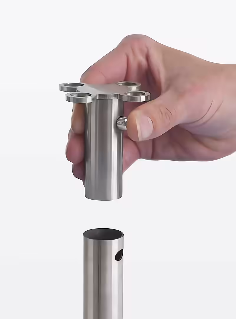 Set stanchions