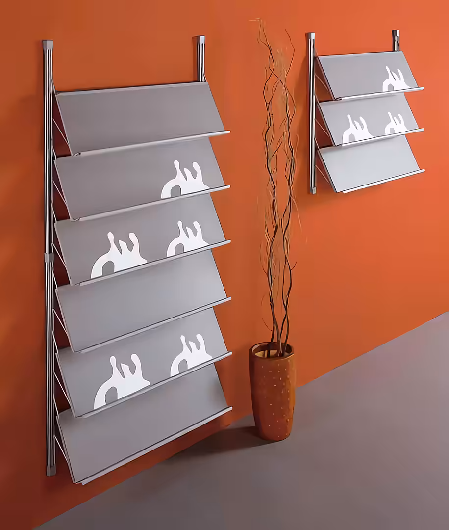 Socrate display wall